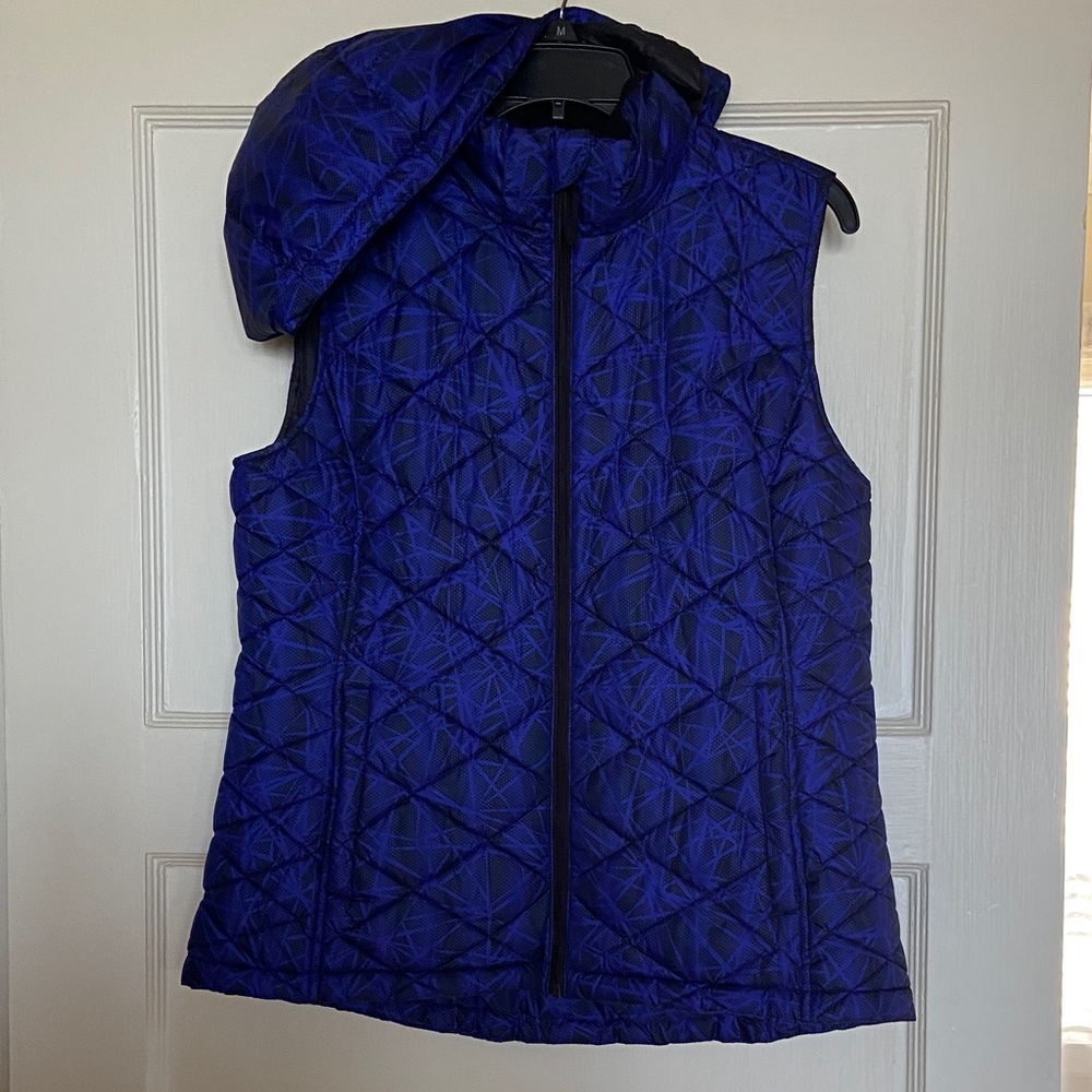 Tek Gear Blue/Black Quilted/ Hooded Vest